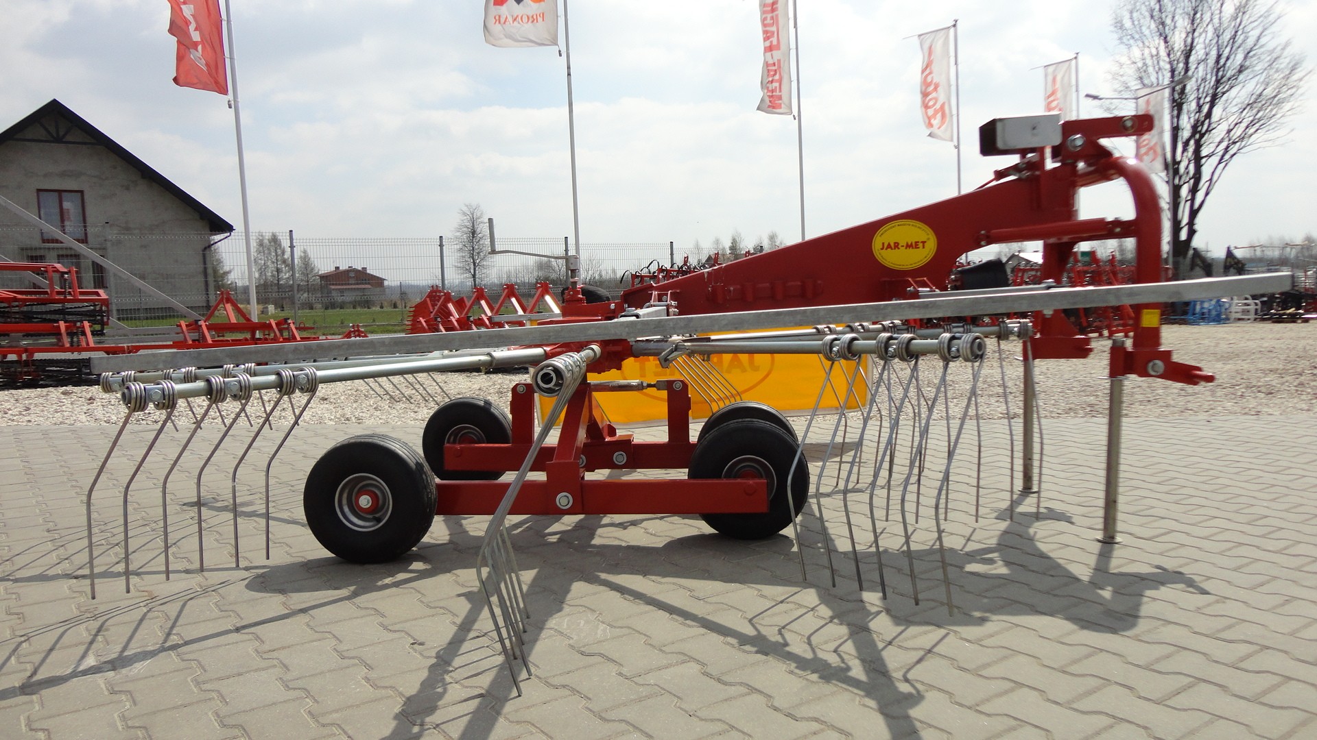 Zgrabiarka 1-wirnikowa Jar-Met Tandem 4,4m — zdjęcie 8