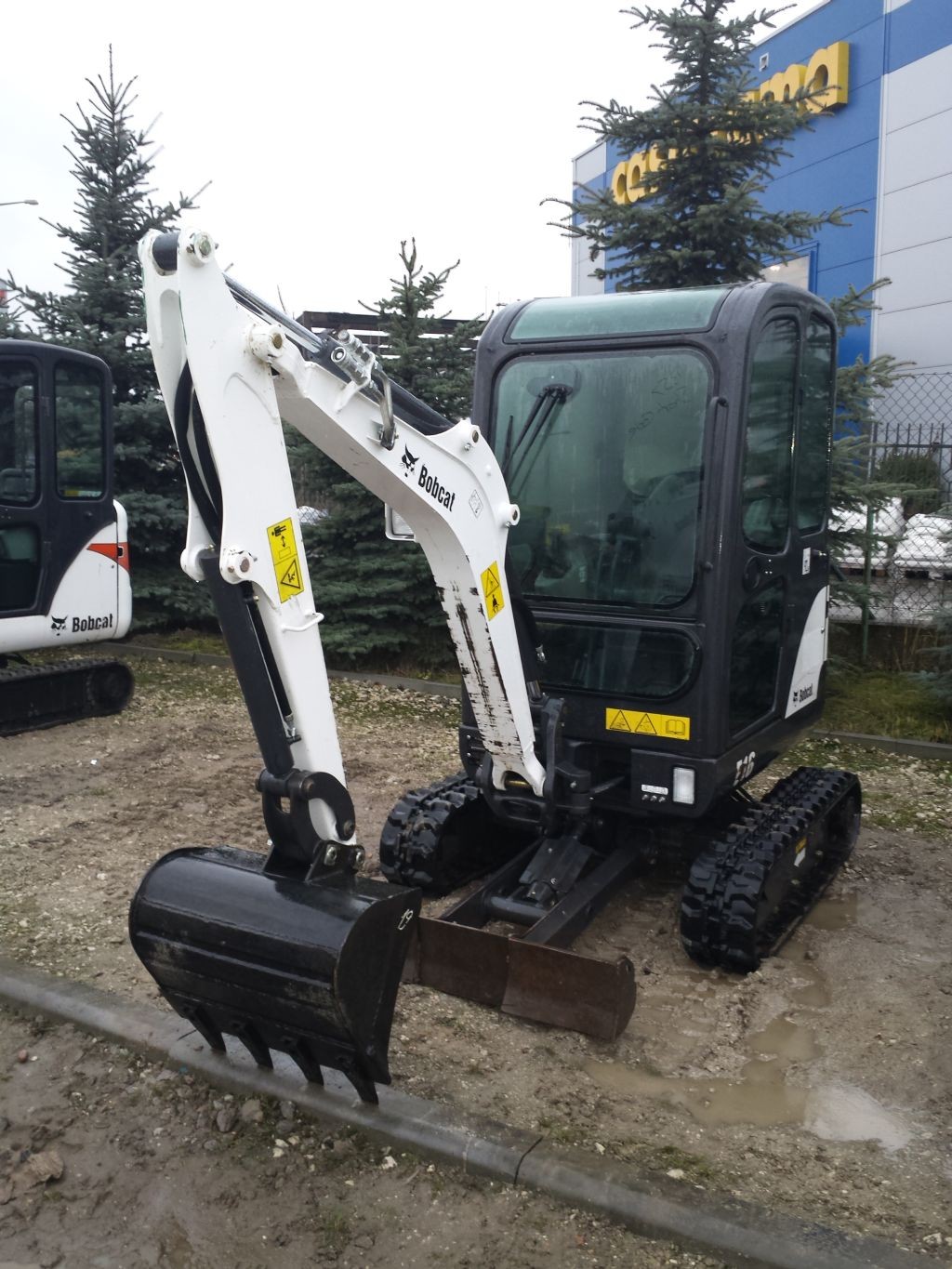 BOBCAT E16 2014 14KM 200mth KOPARKA LEASING GWARANCJA — zdjęcie 1