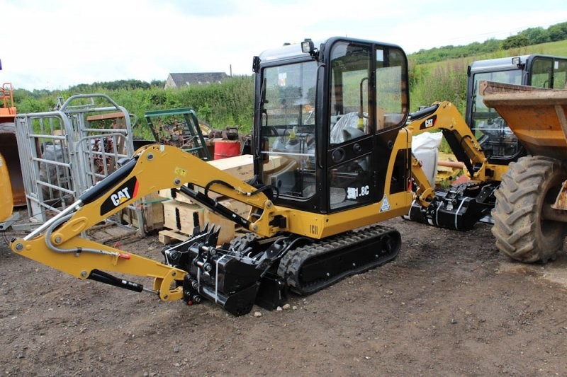 Caterpillar 301.8C nowa 2011r.