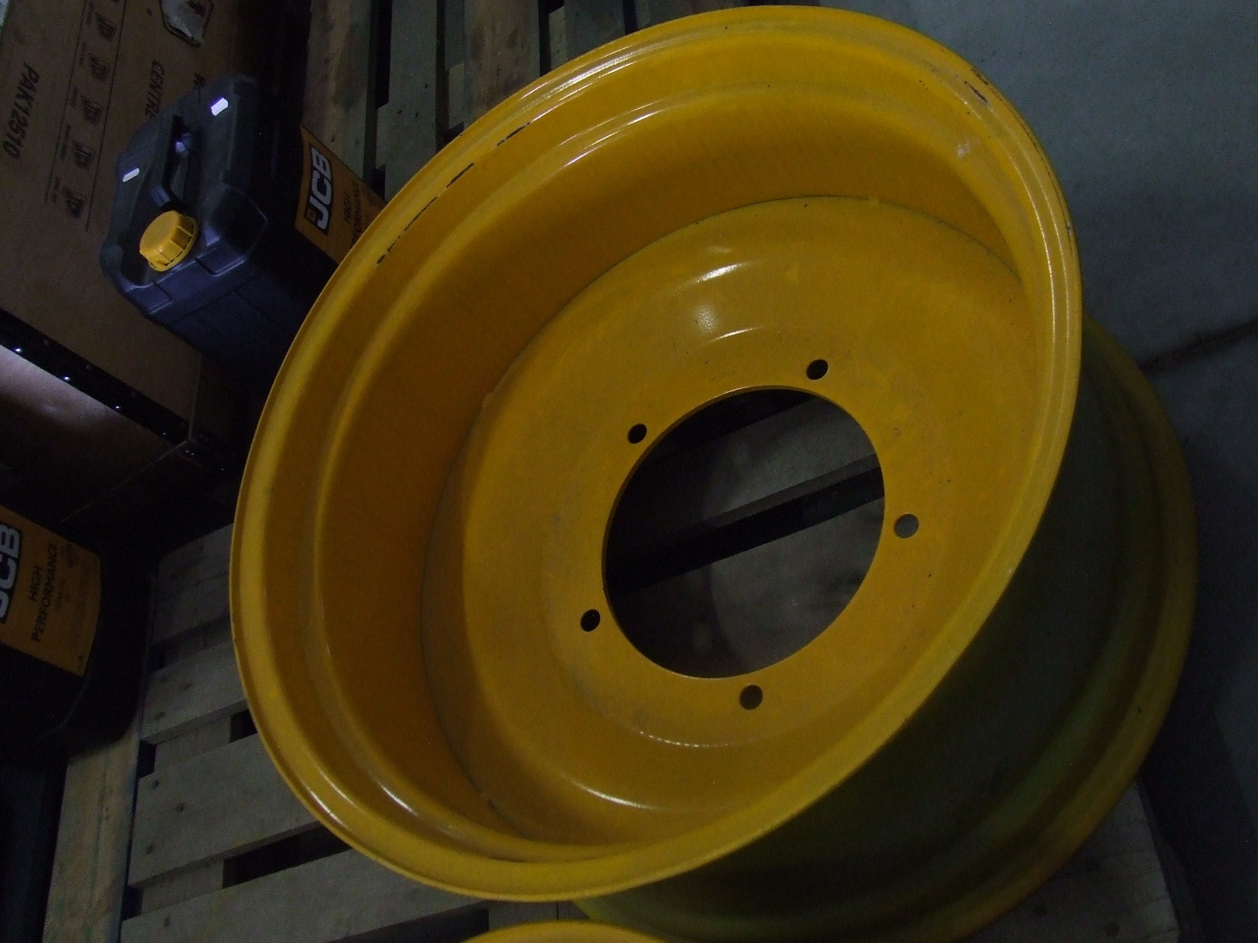 Felga 14x28 pasuje do koparko-ładowarki JCB 3CX 4CX  Denison — zdjęcie 1