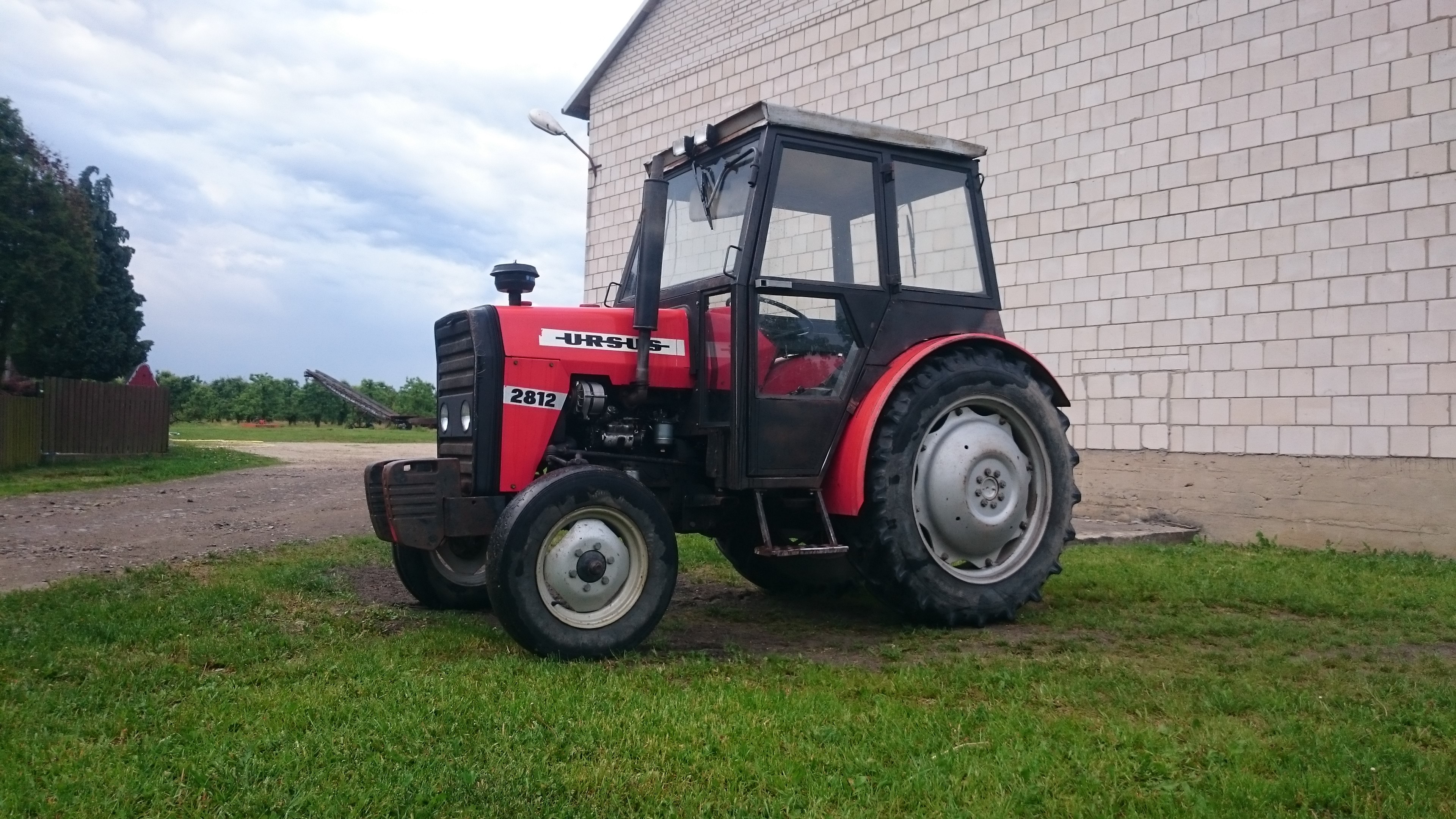 Sprzedam ursus 2812 ciągnik 3512 massey Ferguson 255 235 — zdjęcie 2