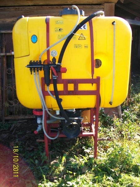 opryskiwacz sadowniczy 400l — zdjęcie 2