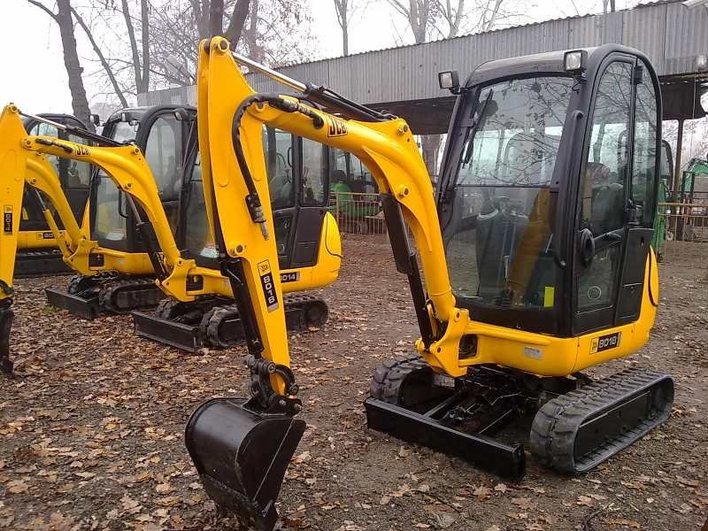 JCB 8018 2007 rok — zdjęcie 1
