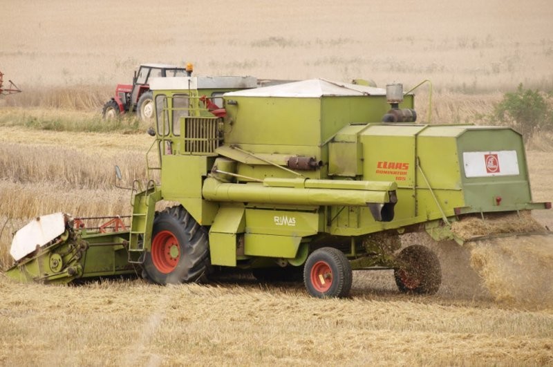 CLAAS DOMINATOR 105