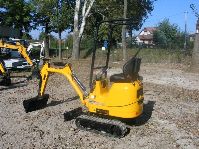 koparkikrakow.pl - JCB Micro Plus - 2010 rok — zdjęcie 2