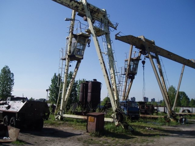 BAZA TRANSPORTOWO- USŁUGOWA — zdjęcie 3