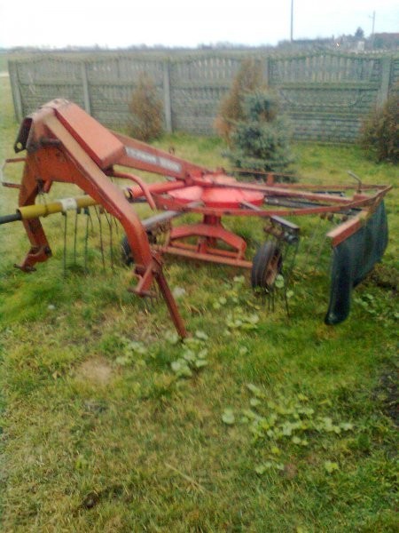 Zgrabiarka Deutz Fahr — zdjęcie 1