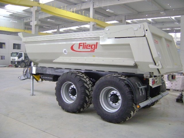 Fliegl wywrotka budowlana Stone Master 255 Tandem — zdjęcie 2