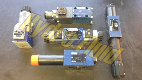 ROZDZIELACZ 4WE10L41/W110-50N