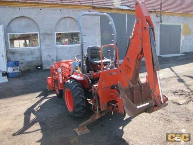 KUBOTA B2400 — zdjęcie 5