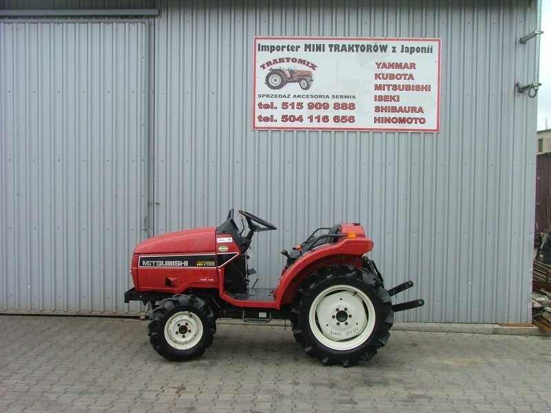 Mini Traktorek Mitsubishi MT165, 16KM, 4x4 — zdjęcie 1