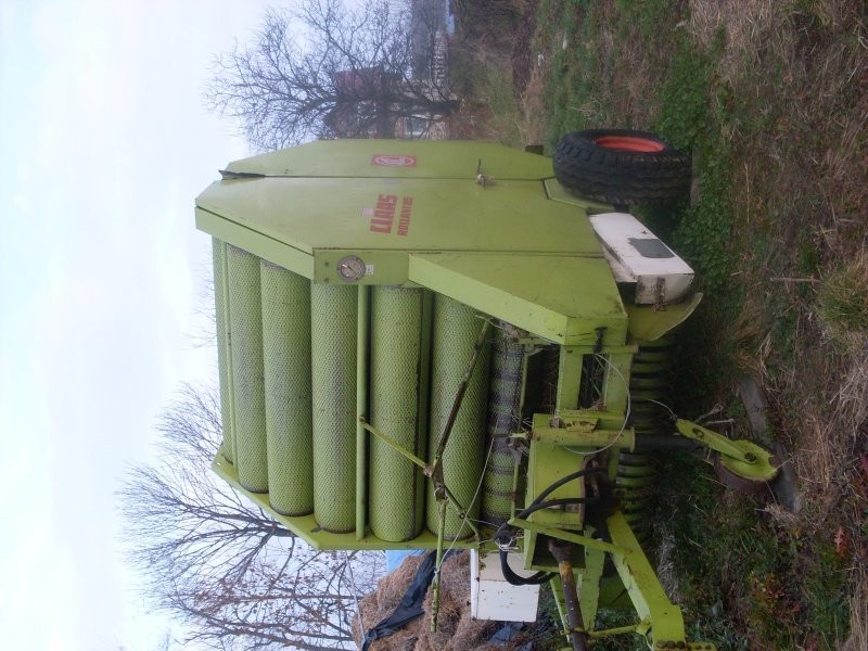 Sprzedam prasę rolującą Claas Rolant 85 — zdjęcie 1