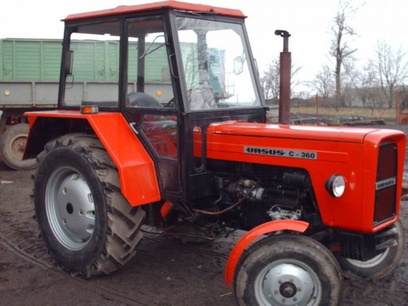 URSUS C-355 — zdjęcie 1