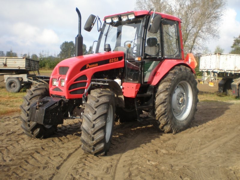KUPIĘ ciągnik MTZ PRONAR 82 1025 Z TUREM LUB BEZ — zdjęcie 4