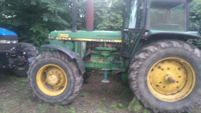 Czesci John Deere 4040,4240,4055,4255,4455,4030,4230,3140 — zdjęcie 1
