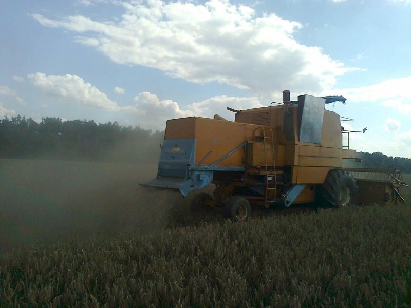 Kombajn Bizon Z 056 — zdjęcie 2