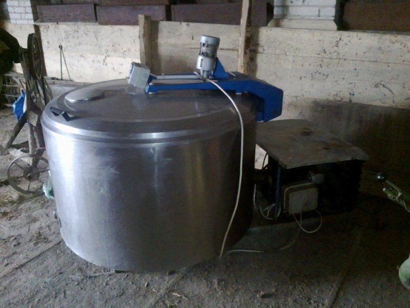 sprzedam schładzalnik do mleka alfa laval 650l — zdjęcie 1