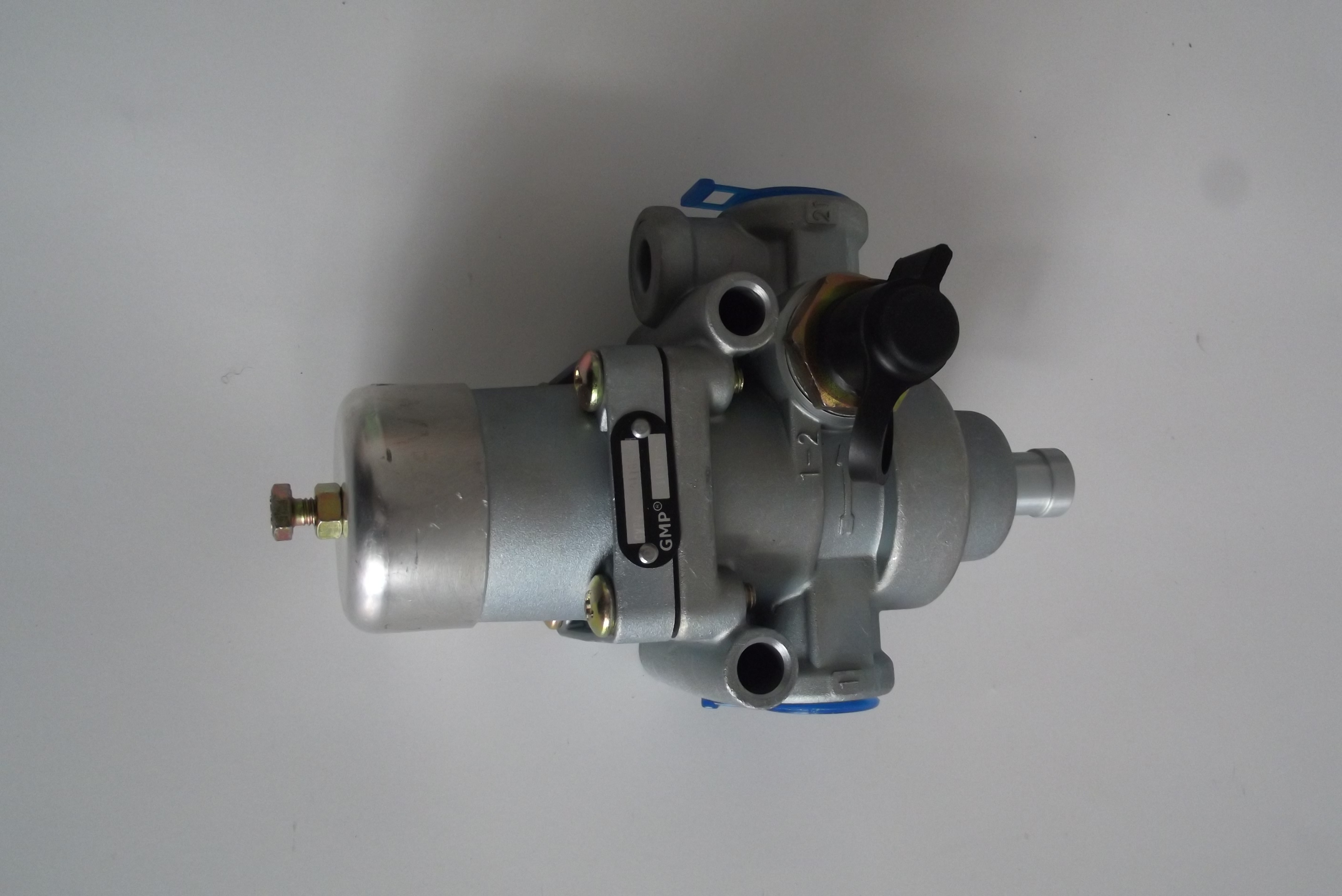 Regulator ciśnienia powietrza 6,9 bar URSUS C 385/ZETOR/AVIA    — zdjęcie 3