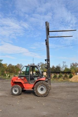 WÓZEK WIDŁOWY Manitou M26-4 (M 26 4 M 26,4 JCB 926 — zdjęcie 2
