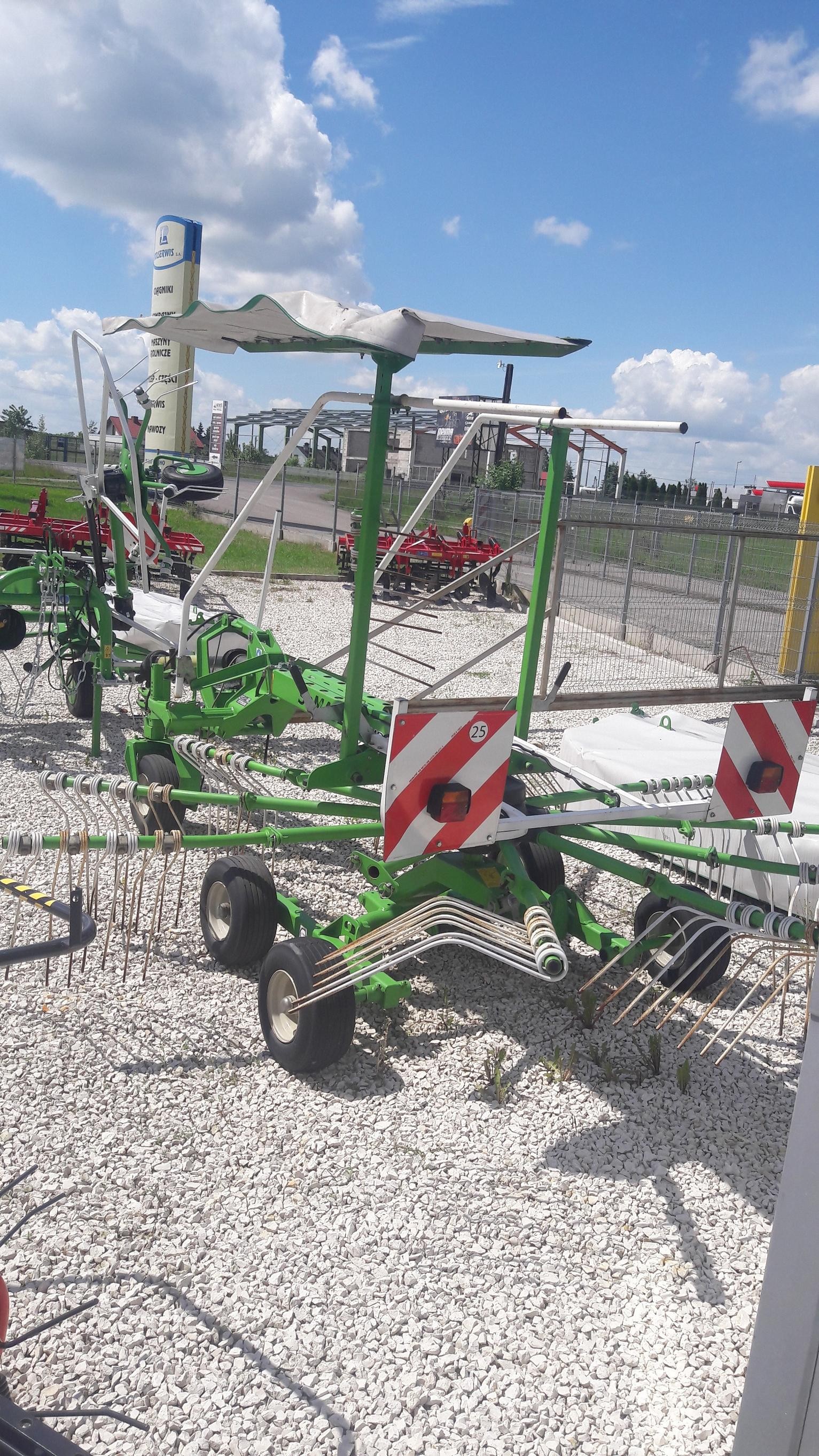 Zgrabiarka karuzelowa SaMASZ UNO 410 — zdjęcie 2