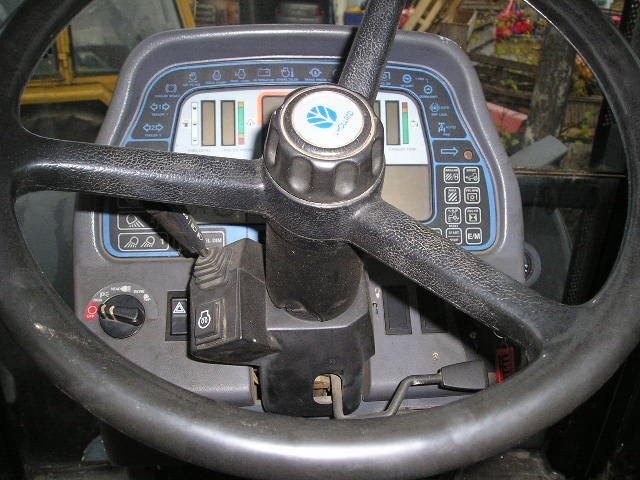 Potęzny FORD 8870 — zdjęcie 6