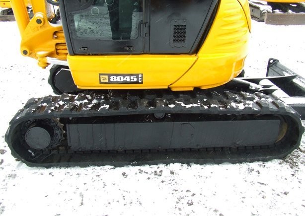 JCB 8045 ZTS - 2006 r. — zdjęcie 3