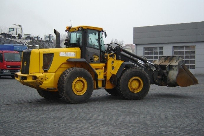 WYPRZEDAŻ Ładowarka czołowa JCB 456E KLIMATYZACJA — zdjęcie 4