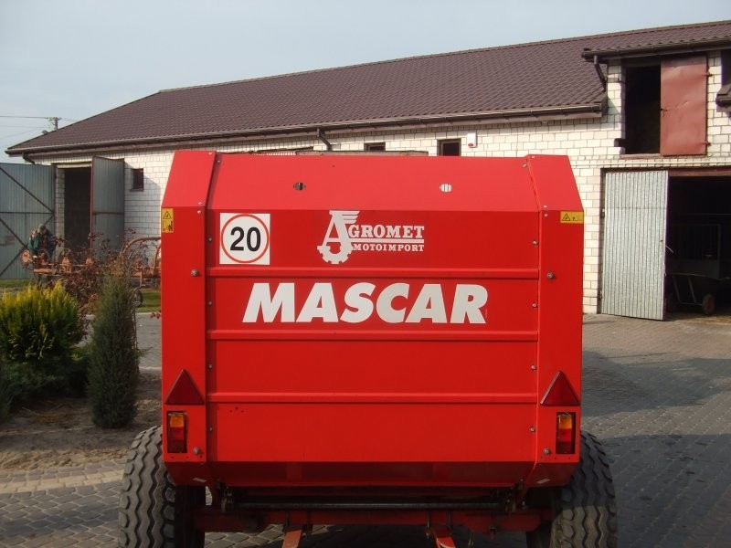 Mascar 2120 prasa rolująca łańcuchowa bele siano — zdjęcie 1