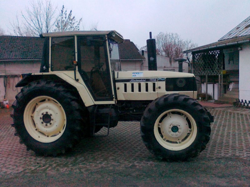 Ciągnik Lamborghini 1106
