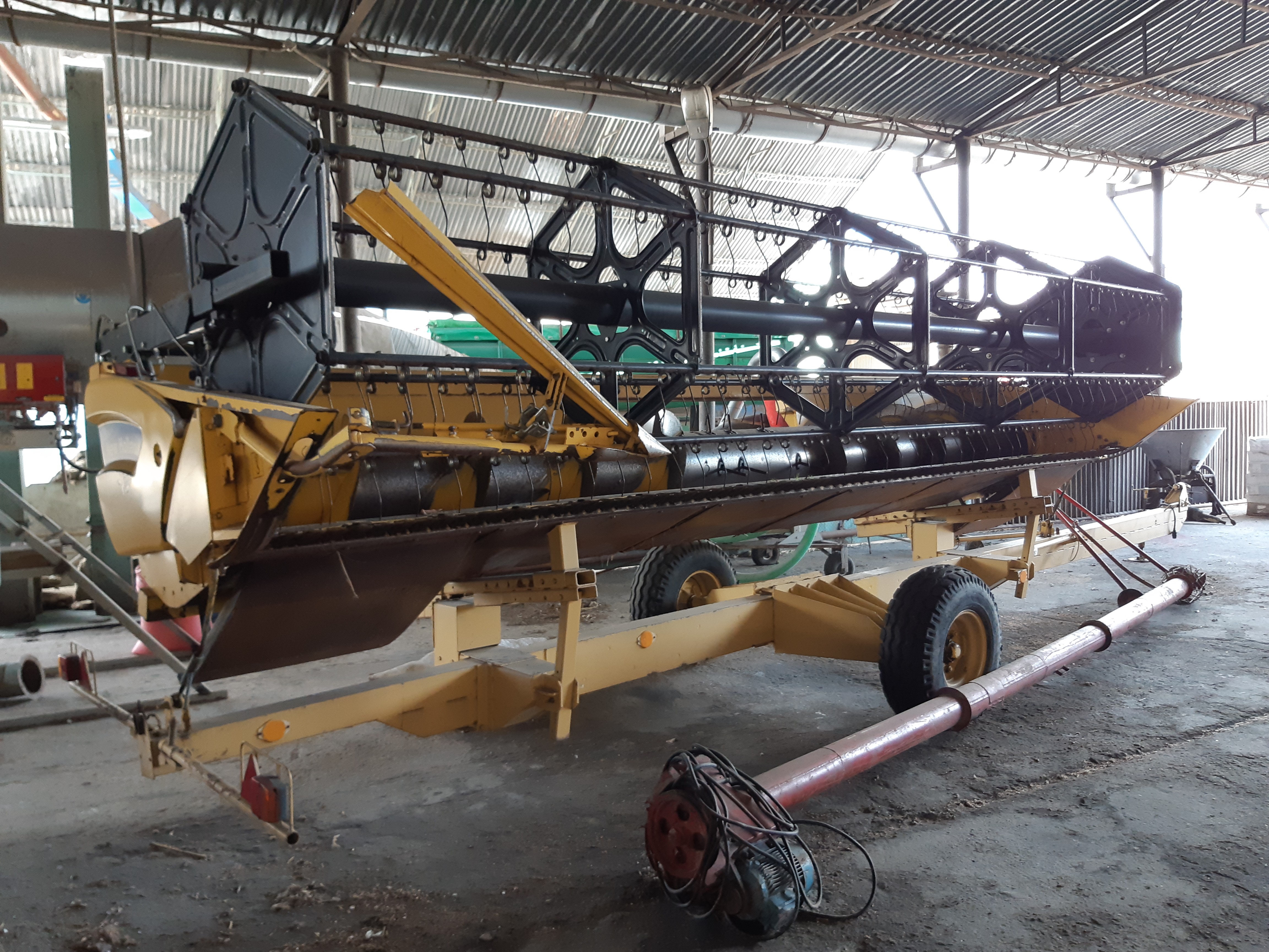 Kombajn CX8060.  — zdjęcie 3