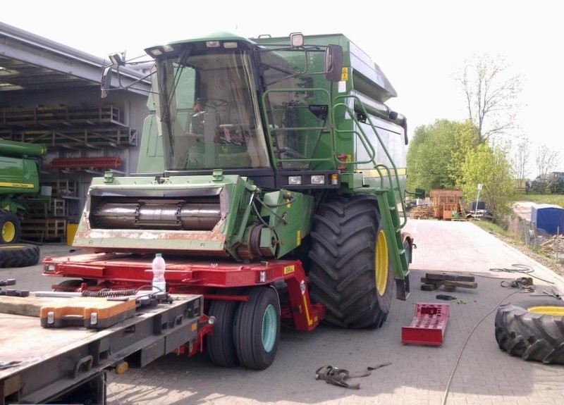 Transport kombajnów zbożowych, lexion, mega, wts — zdjęcie 2
