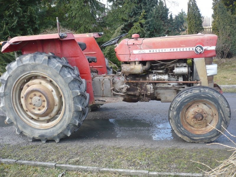 MASSEY FERGUSON  152 — zdjęcie 1