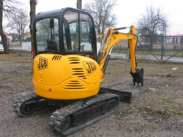 Koparka / minikoparka JCB 8030 ZTS z 2008 roku — zdjęcie 4
