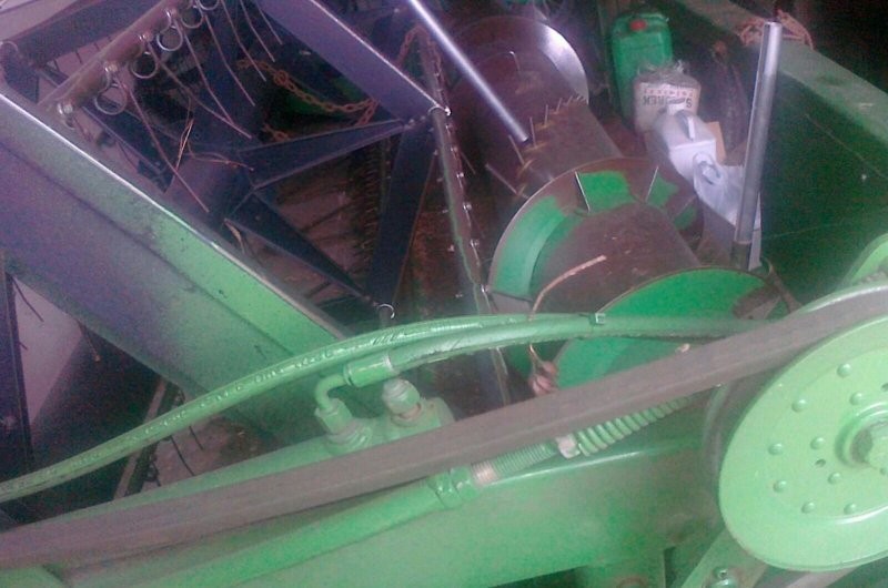 john deere 1085 — zdjęcie 1