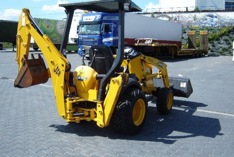 OKAZJA. JCB mini cx. 2005rok. 293 motogodzin ., — zdjęcie 2