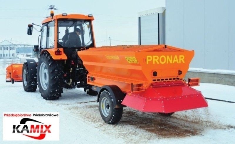 Posypywarka T130 PRONAR — zdjęcie 2
