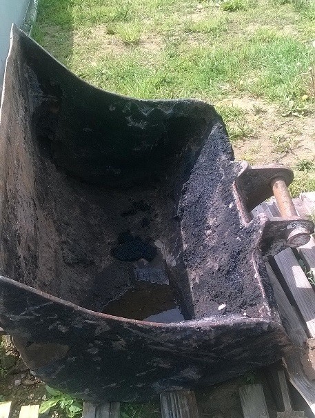 Używana łyżka do JCB 3CX/4CX 90 cm skarpowa Denison — zdjęcie 1