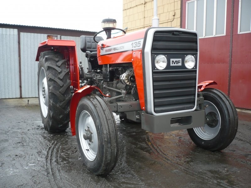 MASSEY FERGUSON 135 — zdjęcie 1