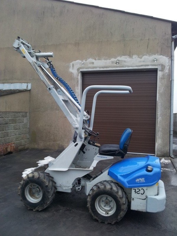 AGRIONE A700T 2007r 27KM 1800mth LEASING G — zdjęcie 3