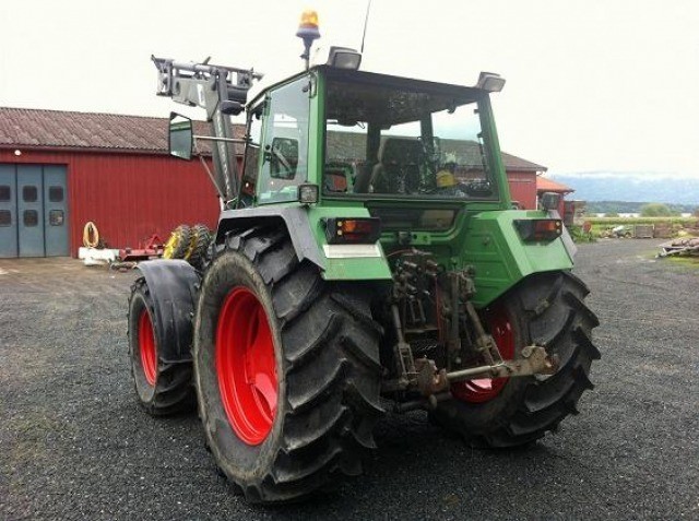 fendt 307 farmer — zdjęcie 2