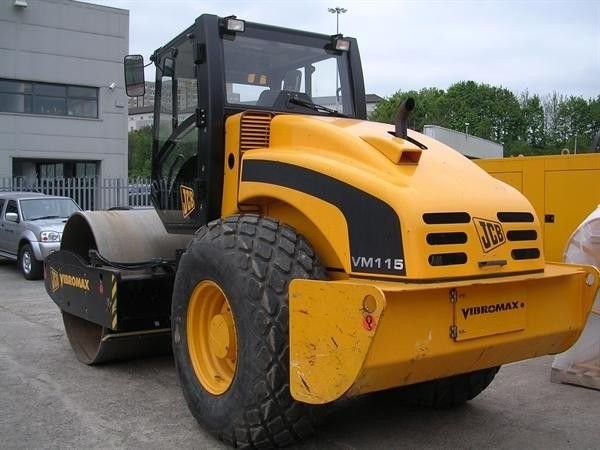 WALEC JEDNOBĘBNOWY JCB VM 115D. -vibromax. NOWA KOLCZATKA, — zdjęcie 1