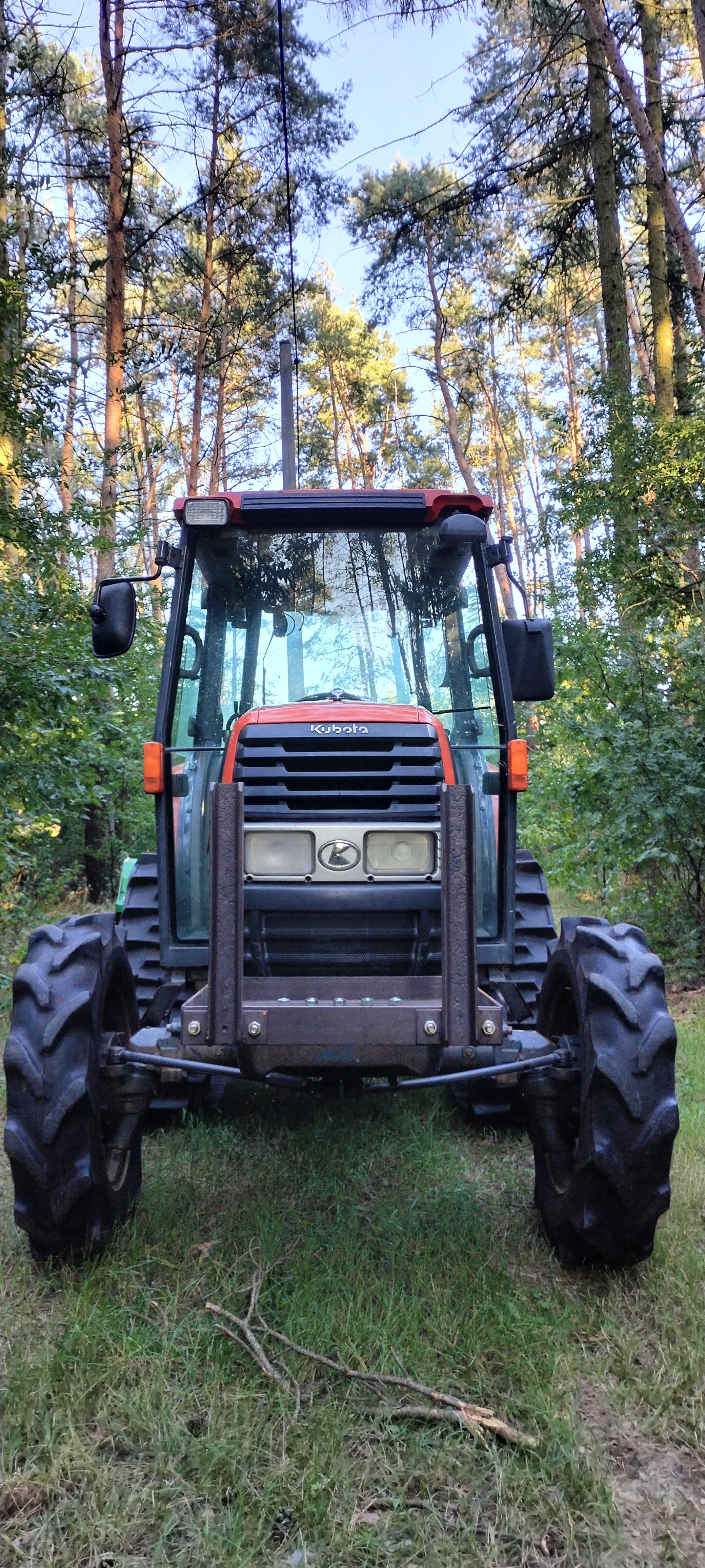 Traktor gąsienicowy Kubota KL41 — zdjęcie 5
