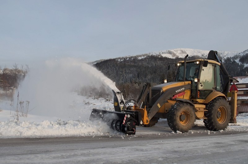 Pług wirnikowy do koparko-ładowarki JCB CAT KOMATSU VOLVO — zdjęcie 1