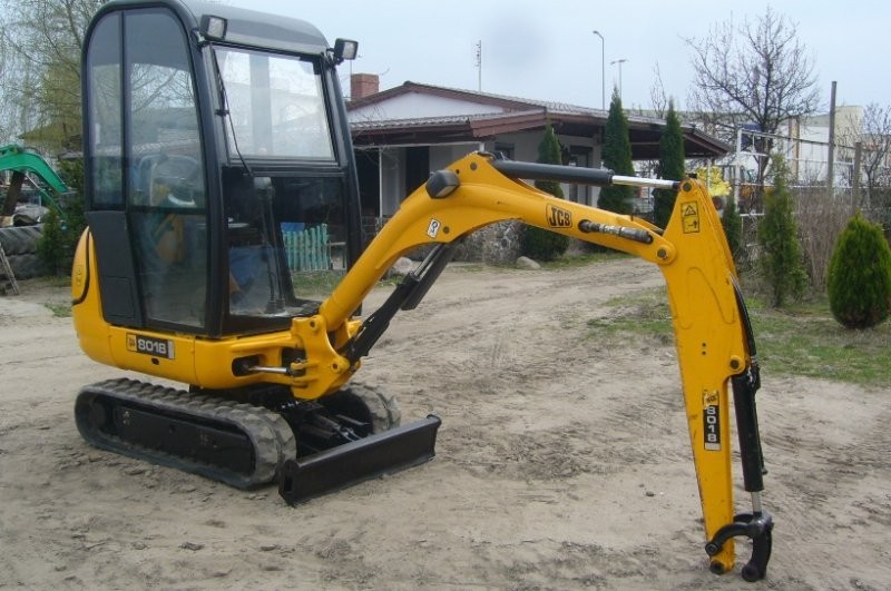 JCB 8018 400mth 19KM 801 801.8 LEASING GWR — zdjęcie 3