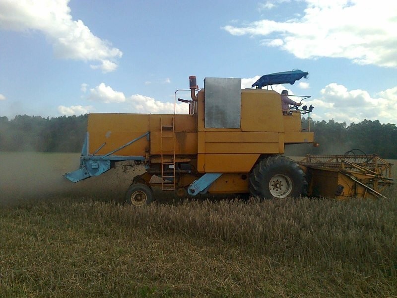 Kombajn Bizon Z 056 — zdjęcie 3