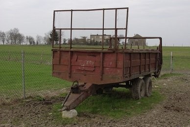 rozrzutnik obornika 6-tonowy — zdjęcie 3