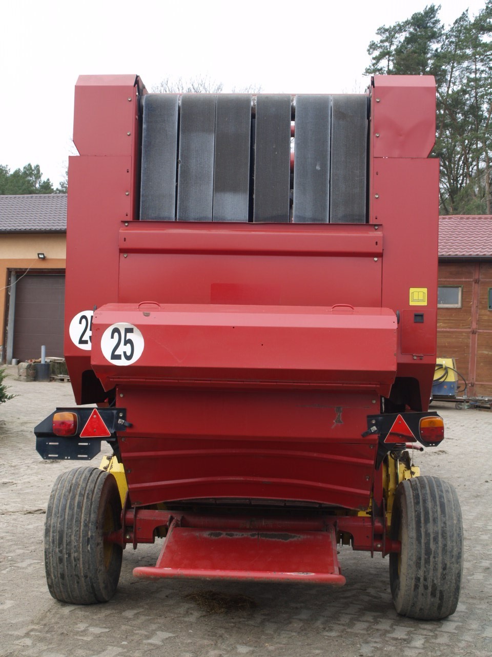 Sprzedam  New Holland BR 750 — zdjęcie 6