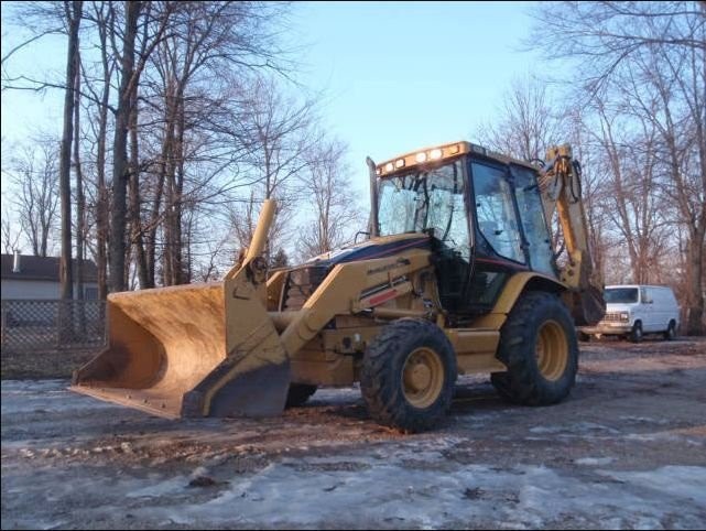 Caterpillar 420D — zdjęcie 2