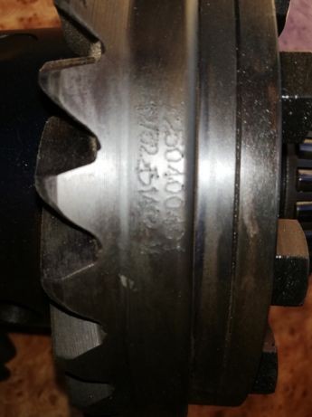 Mechanizm różnicowy, wałek ataku John Deere5045E, 5055E, 5065E, 5065M, — zdjęcie 4