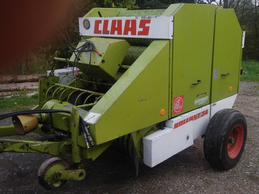 Prasa rolująca, zwijająca Claas ROLLANT 34 małe bale 90/120 — zdjęcie 1